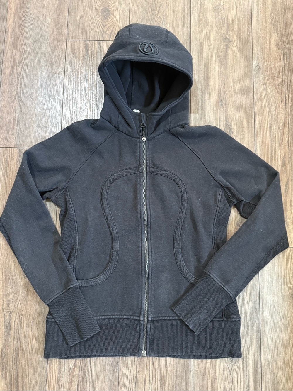 Lululemon Scuba Zip Hoodie Black Fitted Stretch Thumbholes Women’s Size 10